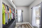 1584 Carlton Street - Photo 11
