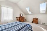 1355 Honeysuckle Lane - Photo 19