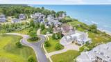 688 Waters Edge Drive - Photo 33