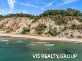 2989 Lakeshore Drive - Photo 21