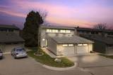 610 Peninsula Court - Photo 2