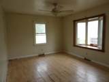 211 Creekview Drive - Photo 2