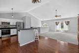 11437 Saddlebrook Circle - Photo 11