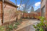 161 Laurin Court - Photo 43