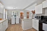 10791 Woodbrook Drive - Photo 15