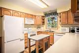 15891 Lakeview Drive - Photo 10