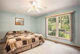15891 Lakeview Drive - Photo 17