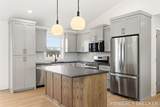 11767 Everett Avenue - Photo 10