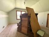 56896 Sunnyside Avenue - Photo 12