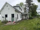 423 Upton Avenue - Photo 3