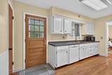 2000 Cascade Drive - Photo 11
