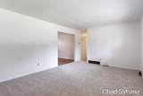 1643 Stonewood Drive - Photo 3