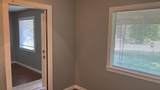 279 Silver Street - Photo 10