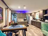 2361 Oak Street - Photo 6