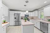 3970 Lake Point Drive - Photo 4