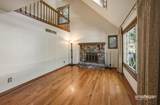 827 Shadybrook Drive - Photo 4