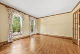 2715 Sleepy Hollow Drive - Photo 8