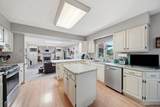 8745 Hawthorne Hills Drive - Photo 3