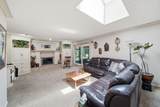 8745 Hawthorne Hills Drive - Photo 5