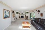 8745 Hawthorne Hills Drive - Photo 6