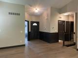 9915 Wayne Road - Photo 11