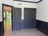9915 Wayne Road - Photo 8