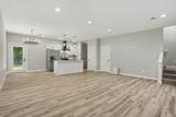 20160 Parkway Avenue - Photo 4