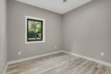 20160 Parkway Avenue - Photo 8