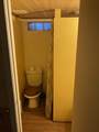 520 Holmes Street - Photo 33