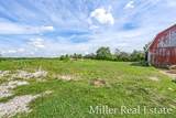 9607 Barryville Road - Photo 26