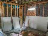 20525 Russell - Photo 3