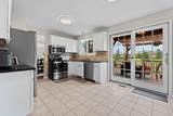 9128 Meadow View Lane - Photo 10