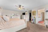 9128 Meadow View Lane - Photo 33