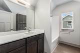 2053 Linden Avenue - Photo 9