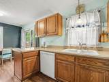 1095 Roosevelt Court - Photo 10