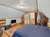 1095 Roosevelt Court - Photo 13