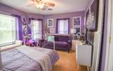 118 Budlong Street - Photo 23