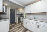 411 Paw Paw Avenue - Photo 10
