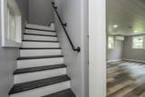 411 Paw Paw Avenue - Photo 17