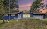 8374 Q Avenue - Photo 1