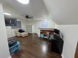 23147 Melville Avenue - Photo 16