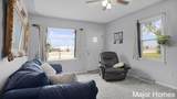 3990 Buchanan Avenue - Photo 3