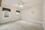 909 Moulton Avenue - Photo 12