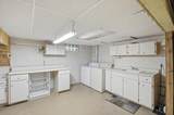 909 Moulton Avenue - Photo 28