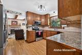 16275 Pine Hollow Avenue - Photo 18