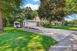 16275 Pine Hollow Avenue - Photo 5