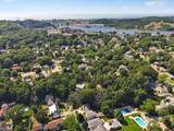 405 Slayton Avenue - Photo 39