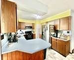 2607 Thompson Street - Photo 26