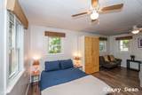 10580 Round Lake Drive - Photo 16