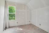 102 Worden Avenue - Photo 15
